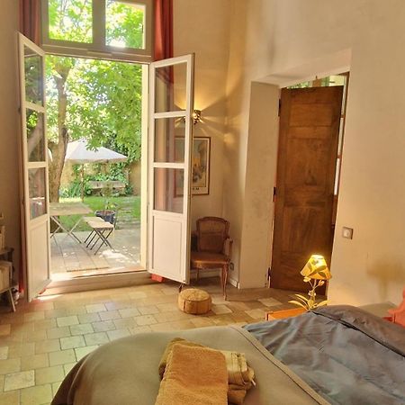 Le Jardin Secret 100M Mairie Leilighet Aix-en-Provence Eksteriør bilde